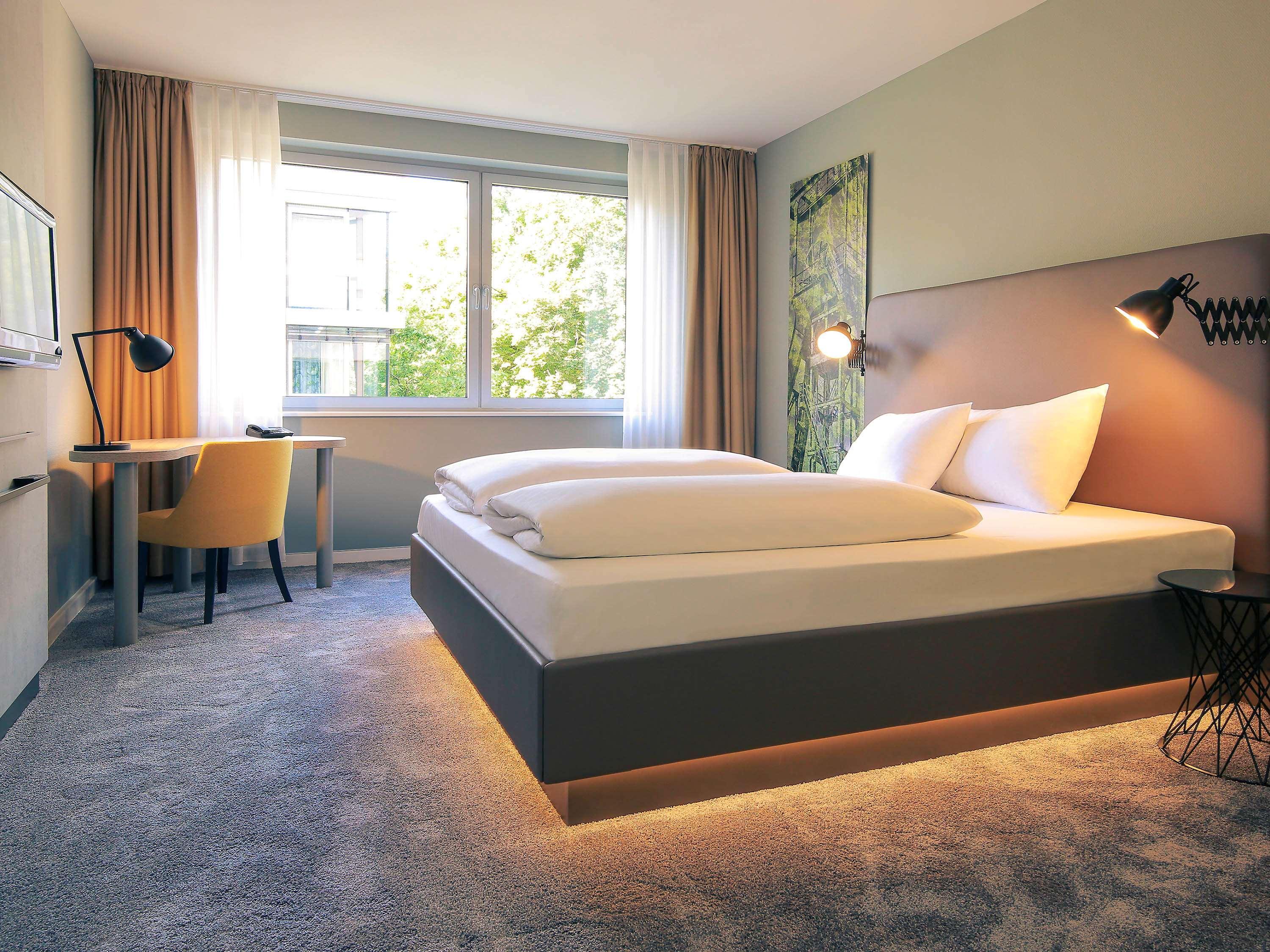 Mercure Hotel Plaza Эссен Экстерьер фото